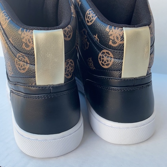 GUESS Justis Embossed Logo High-Top Sneakers SZ 9 - Picture 9 of 10